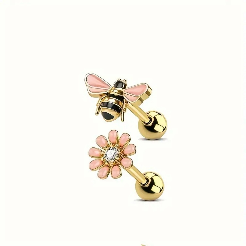 New! Bee & Flower Stud Earrings Set